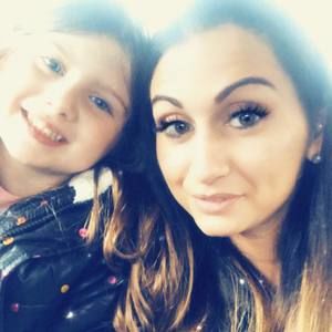 Meet your Posher, Danielle